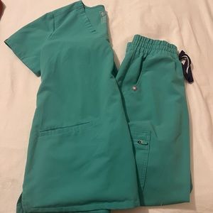 FIGS Scrubs High Rise / Teal